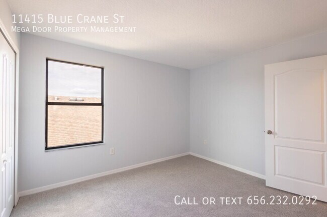 Building Photo - 11415 Blue Crane St