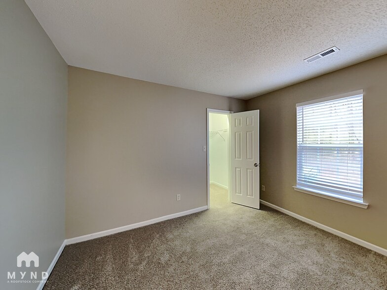 Building Photo - 7307 Preakness Stakes Ln
