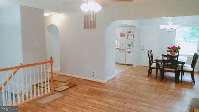 Building Photo - 43017 Fairgrounds Rd