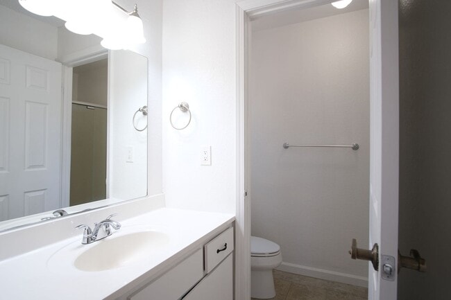 Building Photo - Price Reduction!!! Charming 2-Bedroom, 2-Bath Home in a Prime Modesto Location!