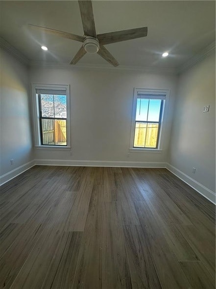 Building Photo - 2300 Pirate Dr