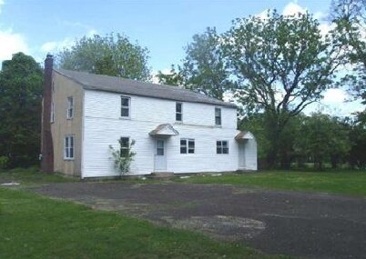 Primary Photo - 1624 River Rd