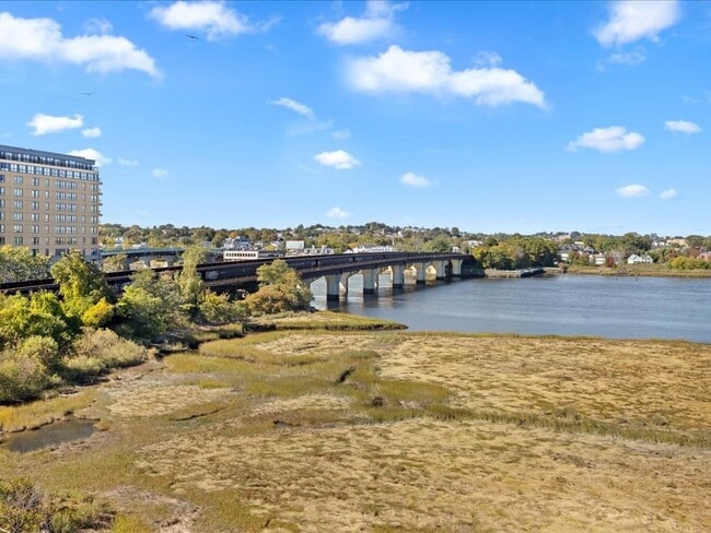 Building Photo - 133 Commander Shea Blvd