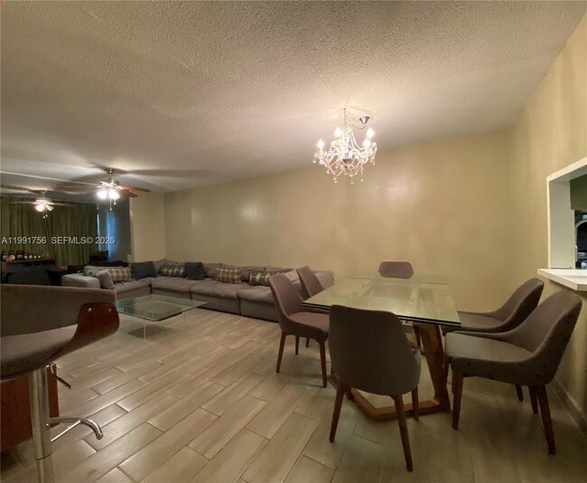 Building Photo - 443 NE 195th St