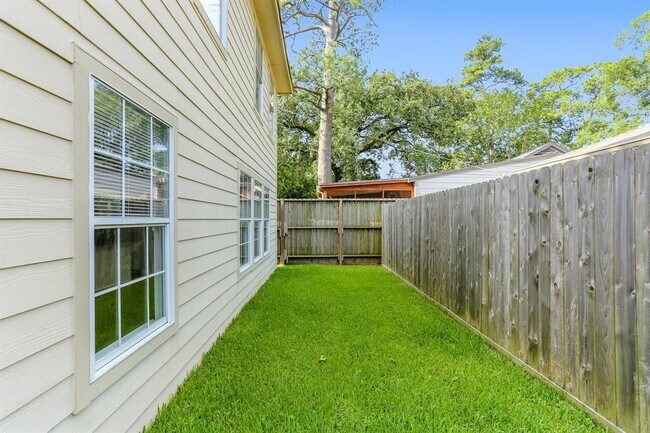 Building Photo - 4120 Beggs St