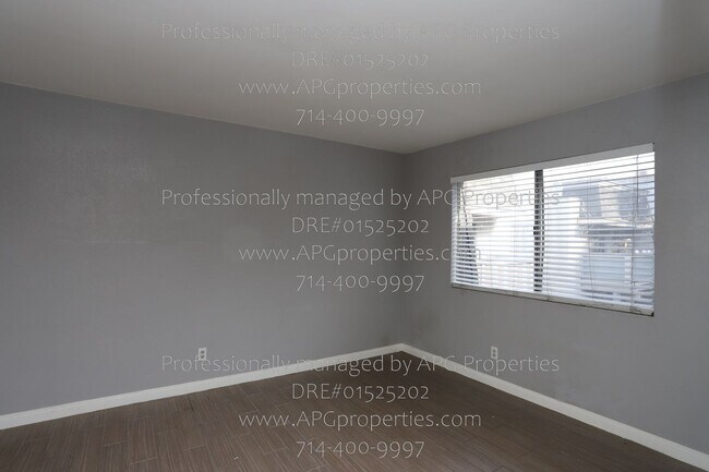 Building Photo - 125 W South St