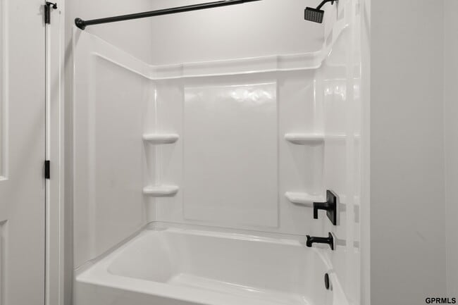 Building Photo - 12811 S 45th Ter