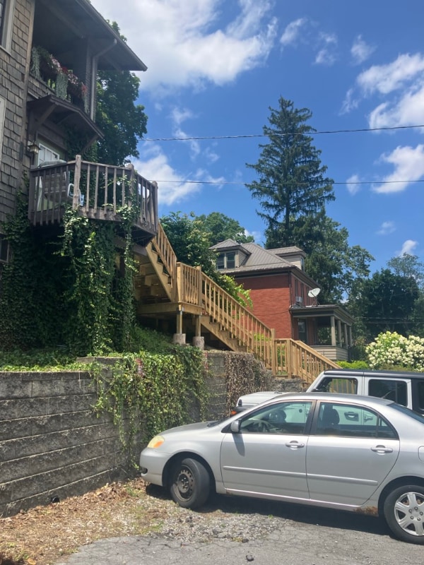 Building Photo - 106 Ruskin Dr