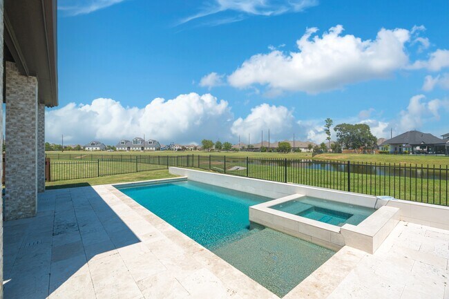 Building Photo - 25018 Pavonia Lake Ln