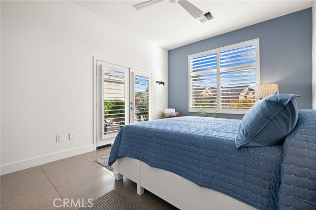 Building Photo - 36627 Crown St