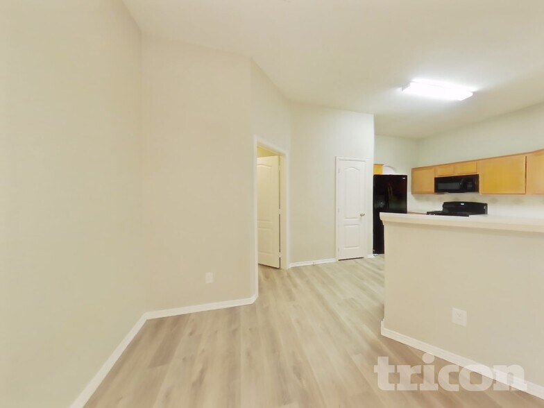Building Photo - 407 Westcreek Drive Royse City TX