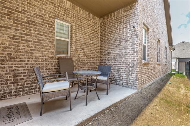 Building Photo - 8220 Bethpage Dr