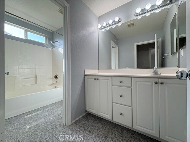Building Photo - 12900 Skokorat Ct