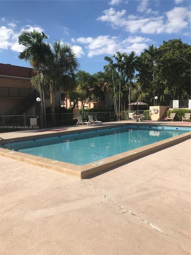 Building Photo - 10511 SW 108th Ave