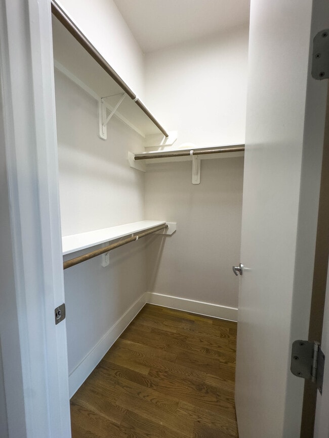 Building Photo - 2717 St Emanuel St