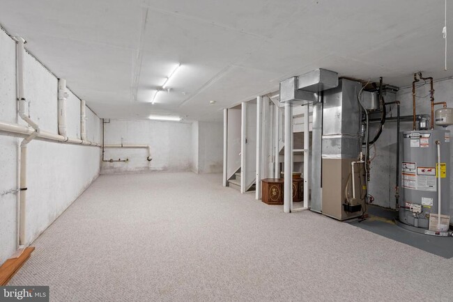 Building Photo - 1209 Blossom Cir