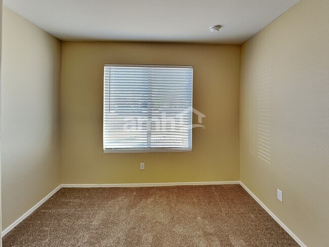 Building Photo - 8655 E Crescent Ave