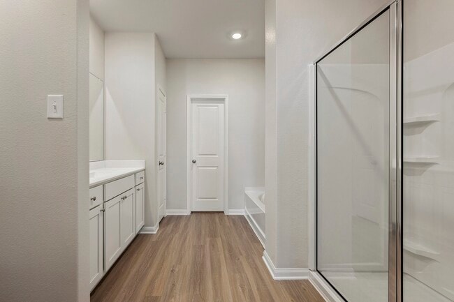 Building Photo - 376 Fastboy Ln