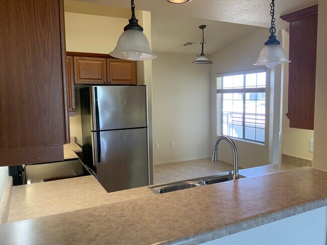 Building Photo - 2212 N Kiowa Blvd