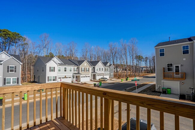 Building Photo - BRAND NEW TOWNHOME Available now, Depot 49...