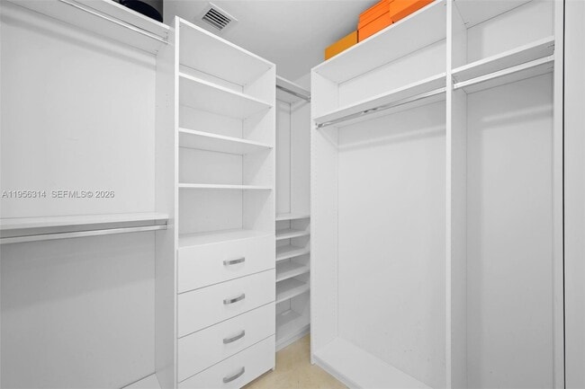 Building Photo - 17121 Collins Ave