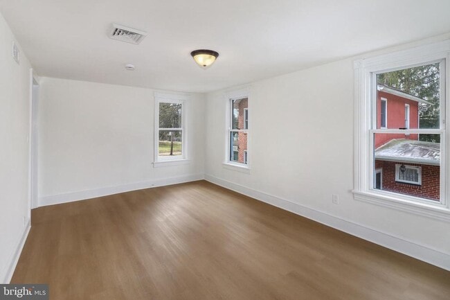 Building Photo - 24369 W Main St