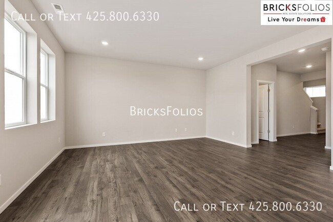 Building Photo - 1340 SW Pendleton Way