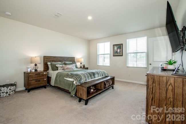 Building Photo - 177 Crownpiece St