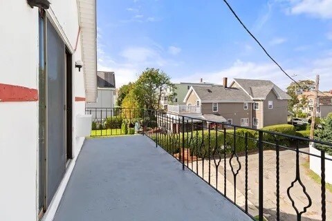 Building Photo - 153A Belmont St