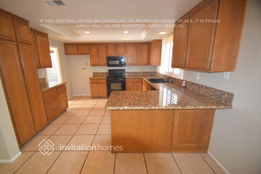 Building Photo - 22557 Sheffield Dr