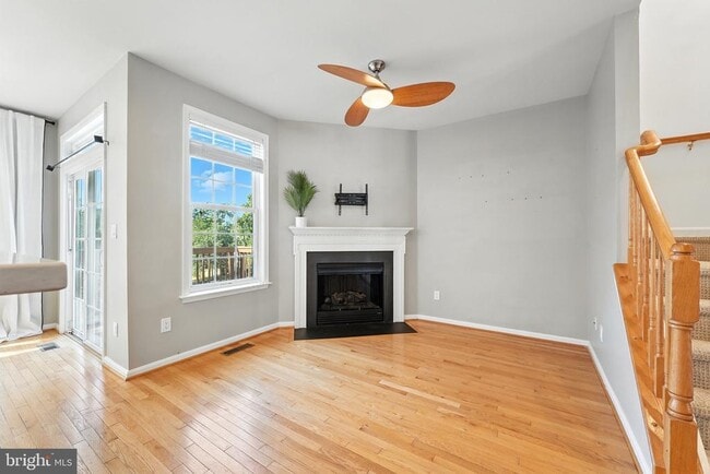 Building Photo - 3363 Beechcliff Dr