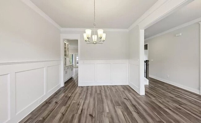 Building Photo - Welcome to Overlook at Marina Bay: Luxury and Comfort Combined