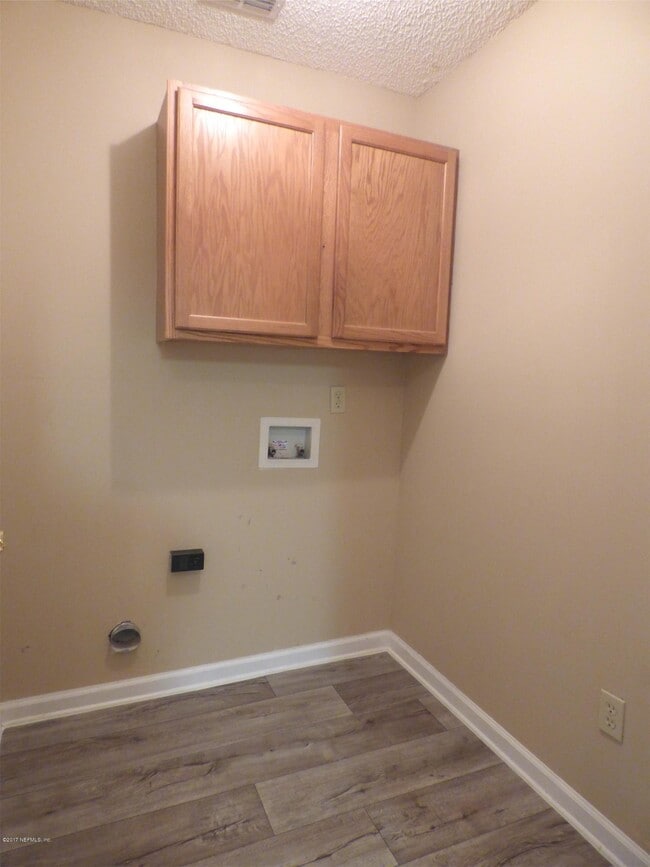 Building Photo - 1864 Sunchase Ct