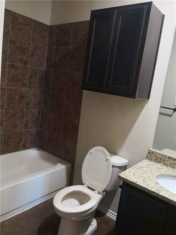 Building Photo - 233 Joanne Lp