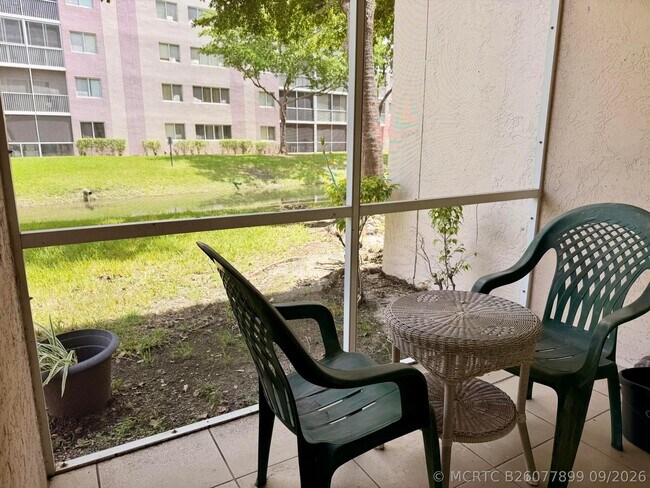 Building Photo - 9511 Weldon Cir