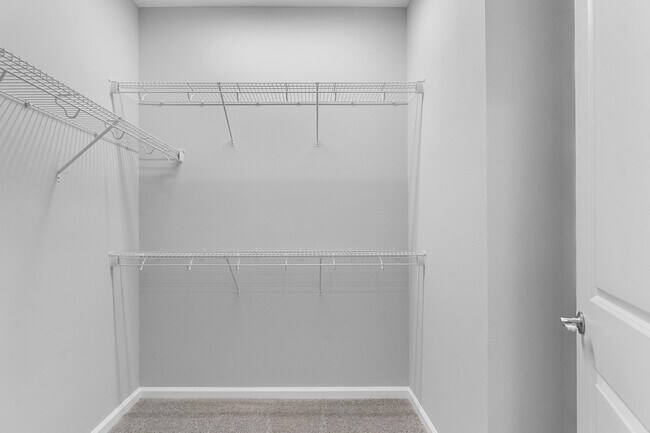Building Photo - 16474 Helix Ct