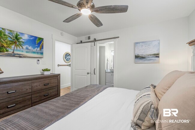 Building Photo - 28813 Perdido Beach Blvd