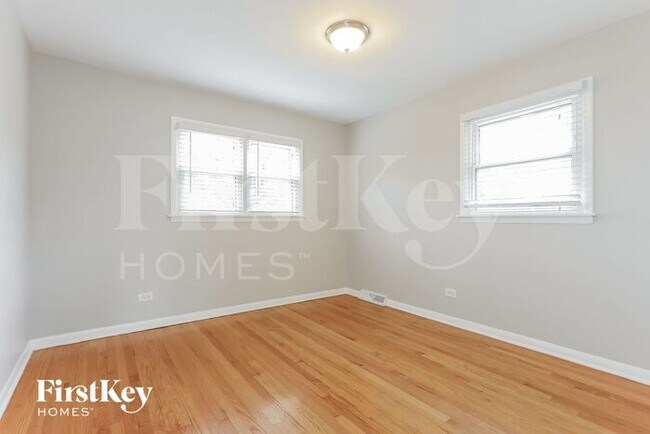 Building Photo - 23 Peyton Dr