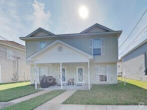 Building Photo - 8435 Chisholm Rd