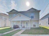 Building Photo - 8435 Chisholm Rd