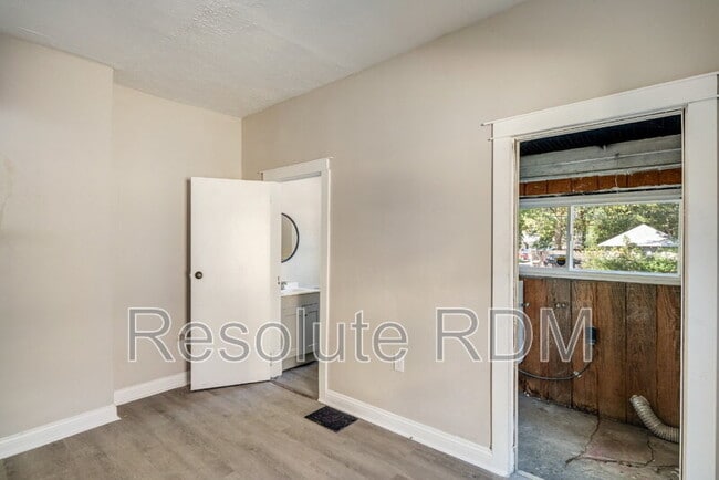 Building Photo - 1314 N Dearborn St