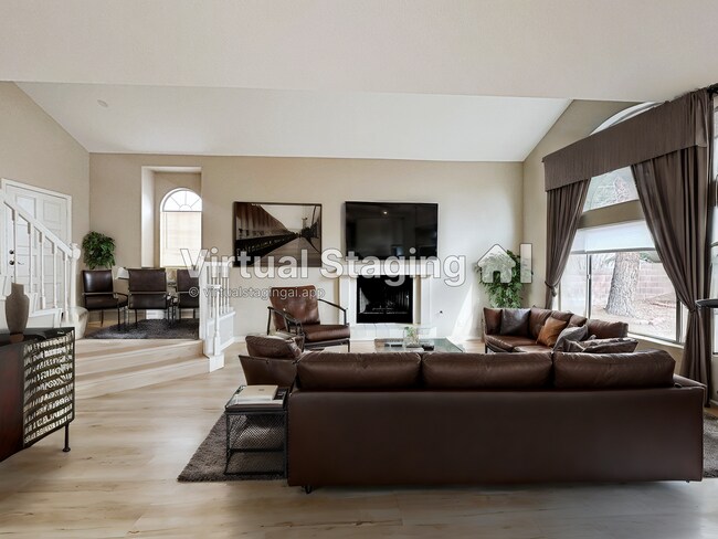 Building Photo - REMODELED 3 BEDROOM HOME IN SOUTH SHORES