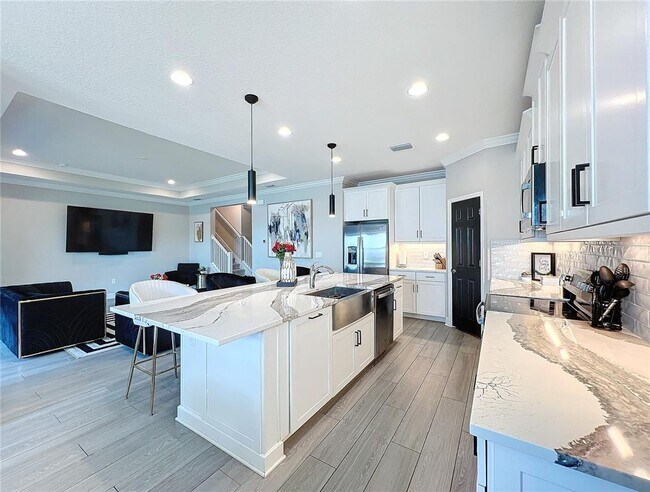 Building Photo - 5559 Trevesta Pl