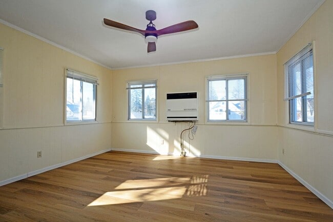 Building Photo - 3024-3024 S 39th Ave