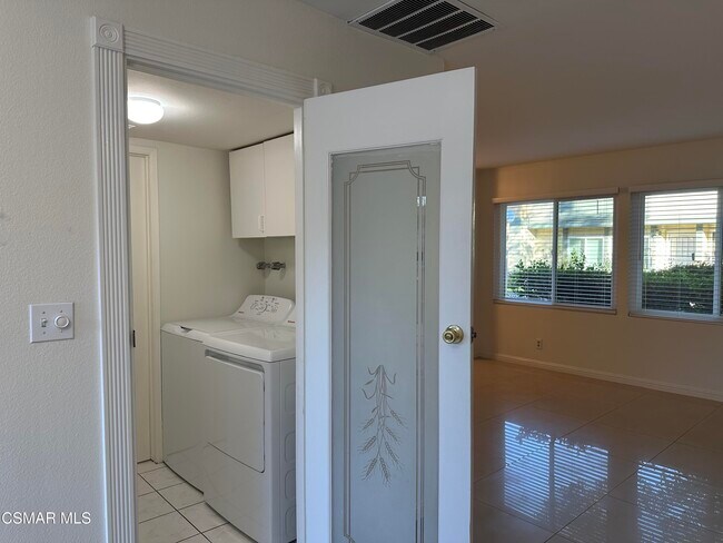 Building Photo - 6621 Wilbur Ave