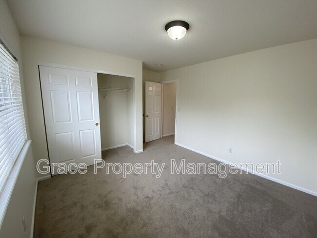 Building Photo - 14334 Craftsman Way