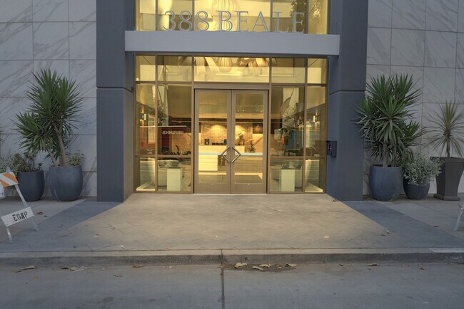 Building Photo - 388 Beale St