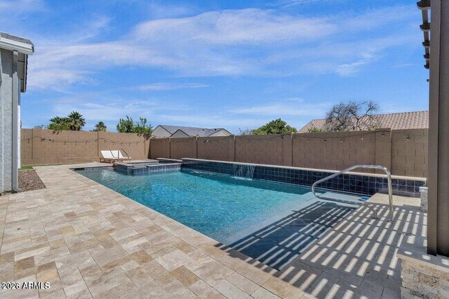 Building Photo - 4449 E Fountain St