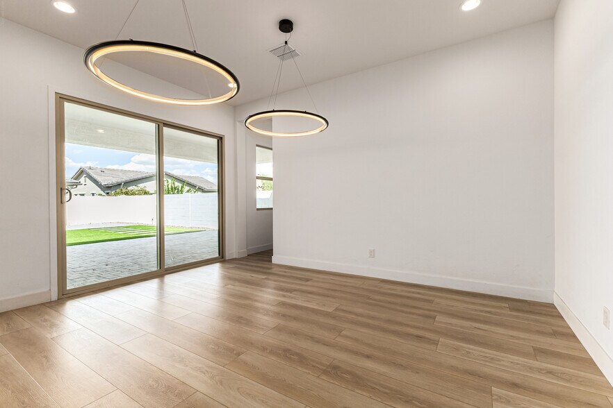 Building Photo - 20954 E Mayberry Rd