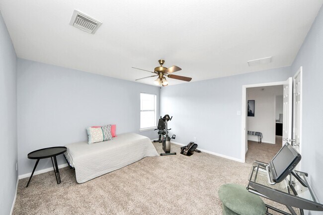 Building Photo - 7619 Park Sage Ln